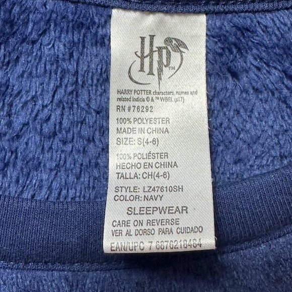 Harry Potter Sleep Top Kids Small 4/6 Fluffy Soft Wand Letter Sorting Hat - Picture 7 of 13